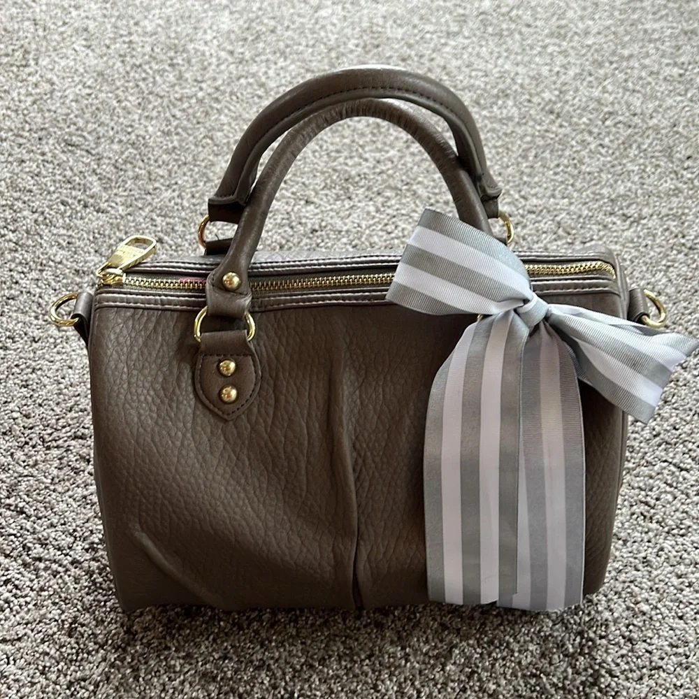 Steve Madden Dark Grey Bowler Style Purse - Picture 3 of 12